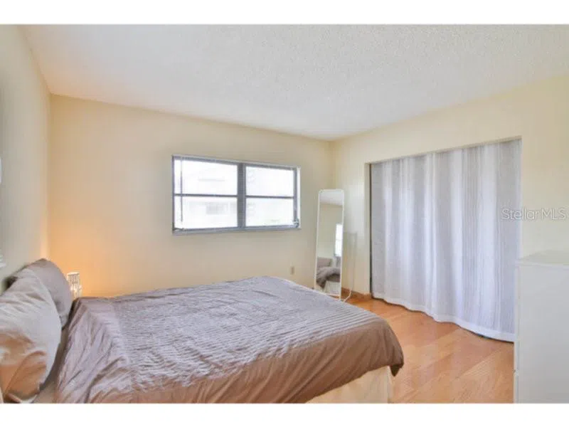 460 BEACH ROAD #A1 Sarasota, FL 34242