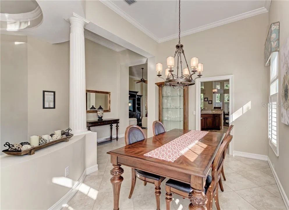 304 8TH AVENUE E Palmetto, FL 34221
