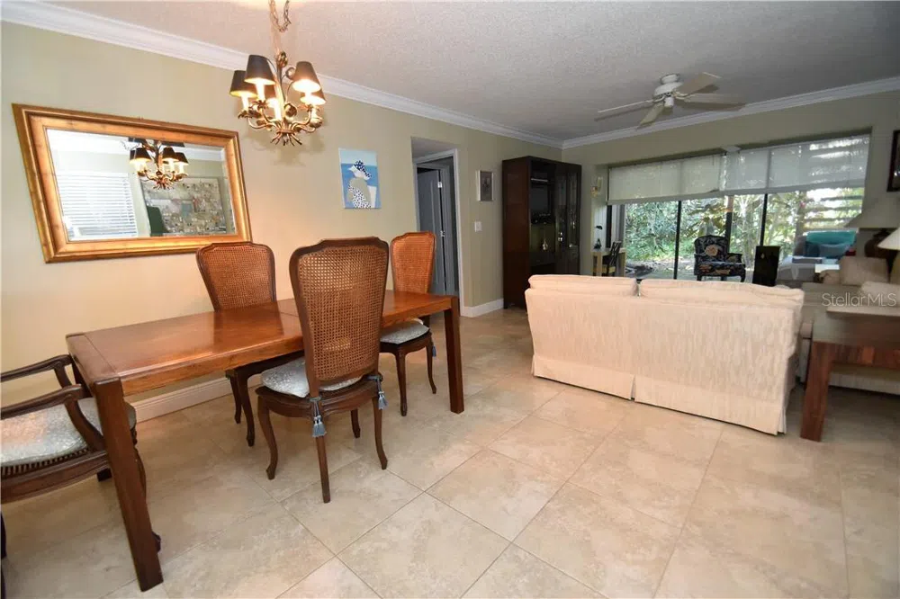 1716 GLENHOUSE DRIVE #GL324 Sarasota, FL 34231