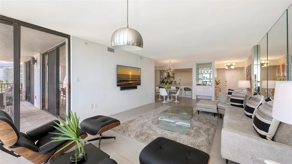 11 SUNSET DRIVE #501 Sarasota, FL 34236