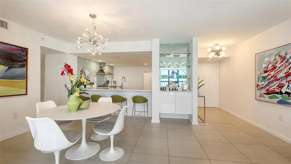 11 SUNSET DRIVE #501 Sarasota, FL 34236
