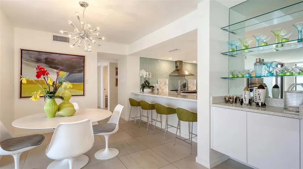 11 SUNSET DRIVE #501 Sarasota, FL 34236