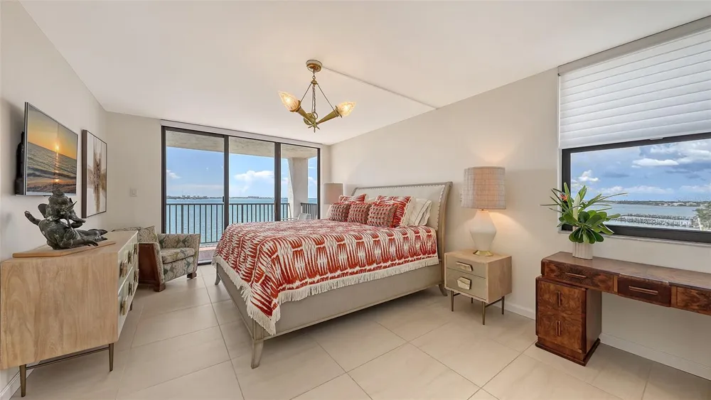 11 SUNSET DRIVE #501 Sarasota, FL 34236