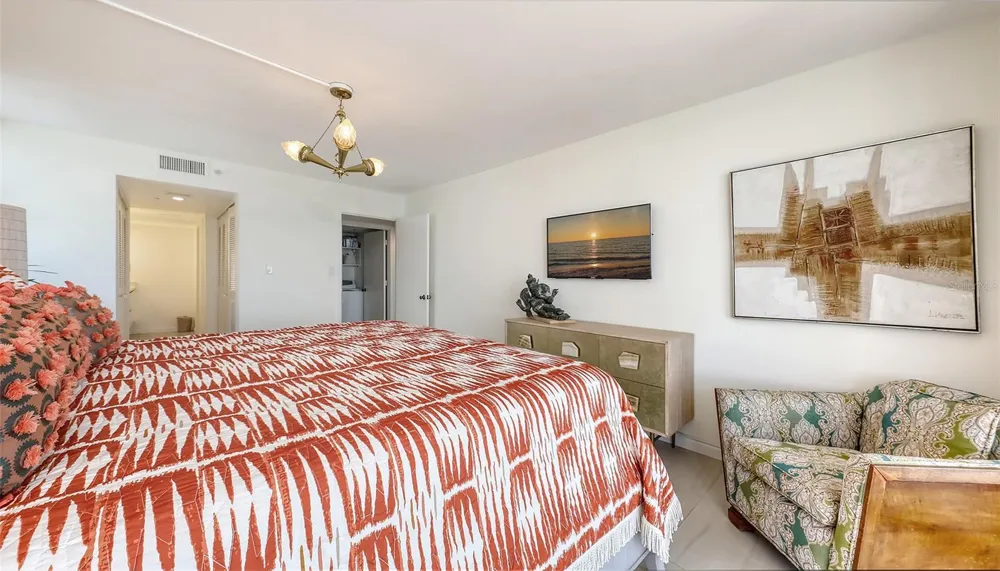 11 SUNSET DRIVE #501 Sarasota, FL 34236