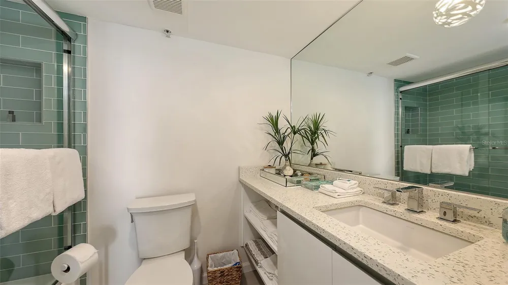 11 SUNSET DRIVE #501 Sarasota, FL 34236