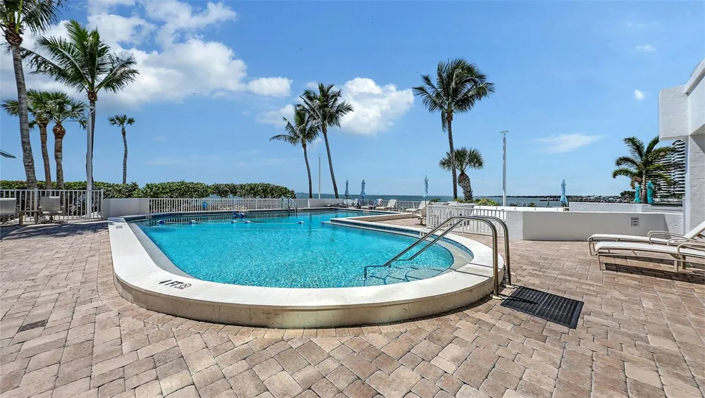 11 SUNSET DRIVE #501 Sarasota, FL 34236
