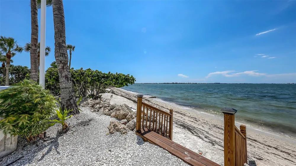11 SUNSET DRIVE #501 Sarasota, FL 34236
