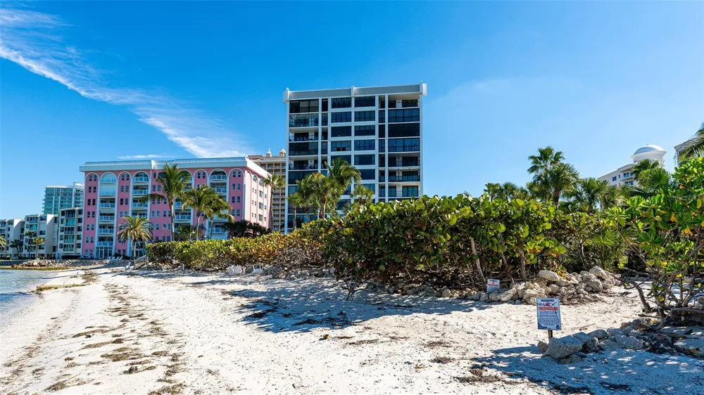 11 SUNSET DRIVE #501 Sarasota, FL 34236