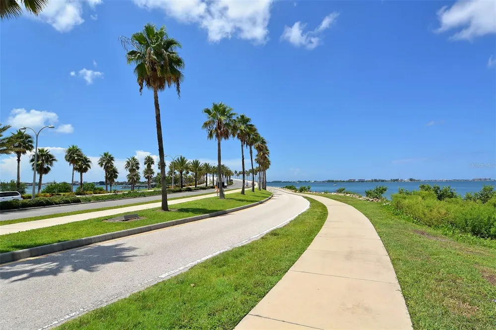11 SUNSET DRIVE #501 Sarasota, FL 34236