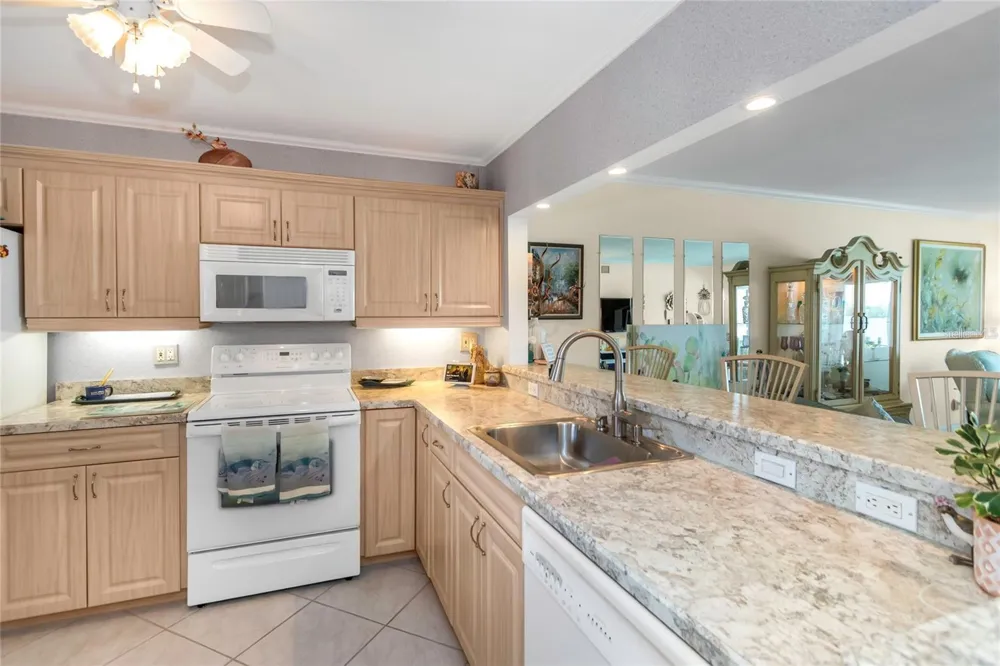 868 BAYWAY BOULEVARD #312 Clearwater, FL 33767