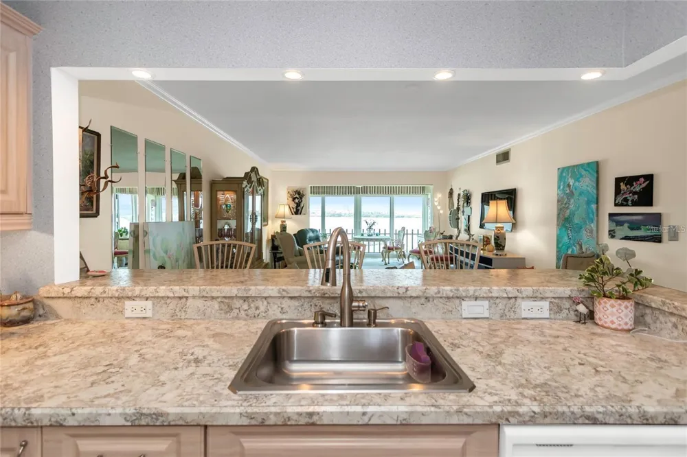 868 BAYWAY BOULEVARD #312 Clearwater, FL 33767