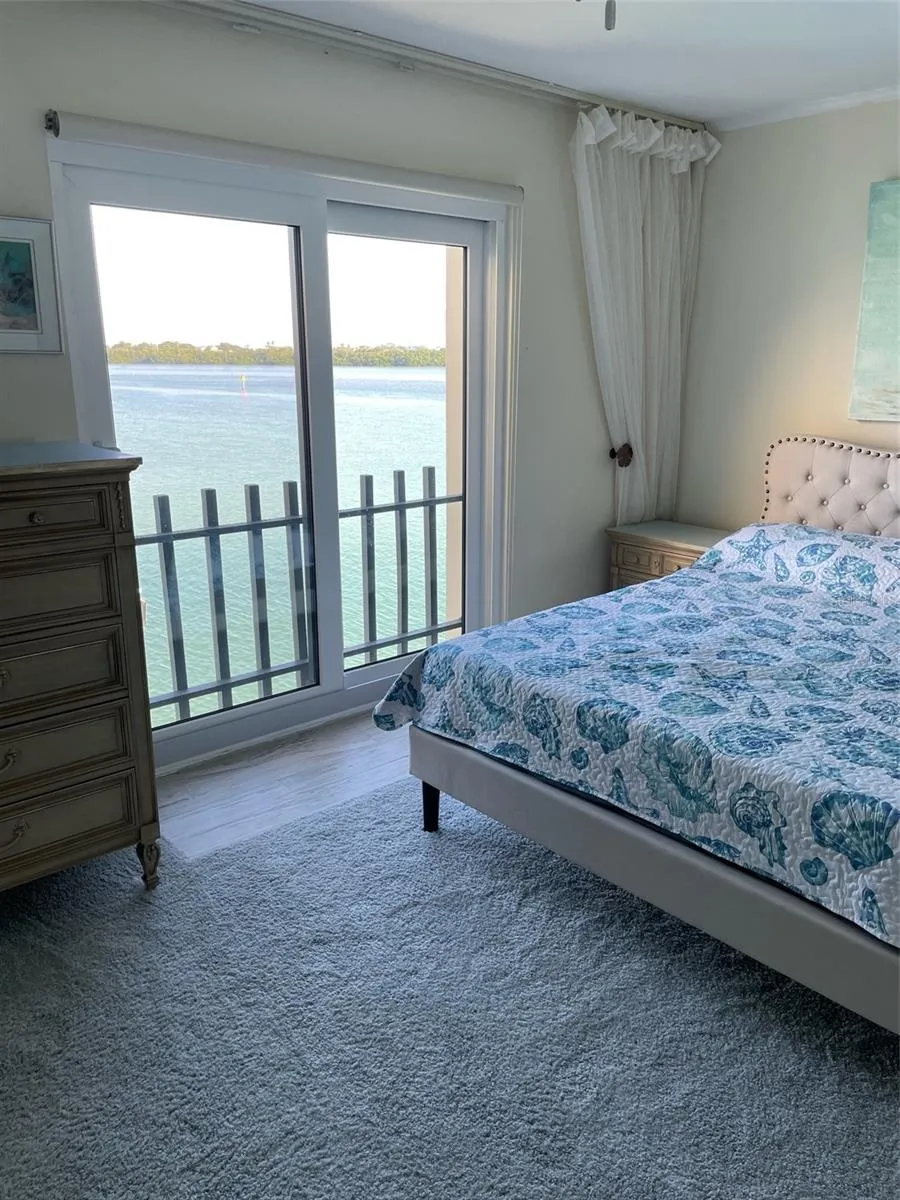 868 BAYWAY BOULEVARD #312 Clearwater, FL 33767