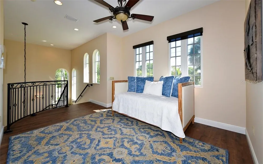 1179 MORNINGSIDE PLACE Sarasota, FL 34236