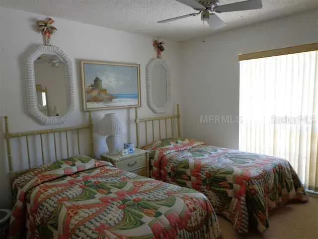 5278 WEDGEWOOD LANE #48 Sarasota, FL 34235