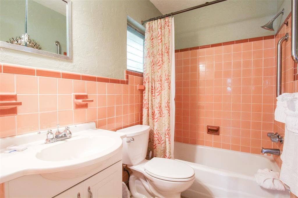 Address Not Shown Venice, FL 34285