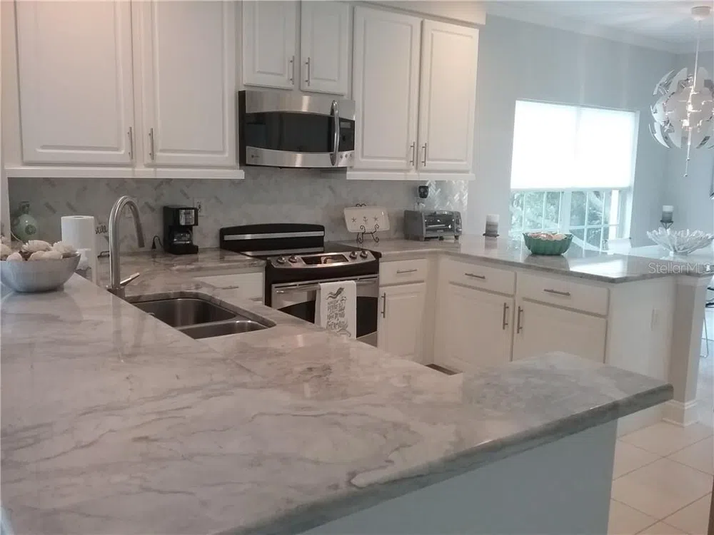 293 HIDDEN BAY DRIVE #203 Osprey, FL 34229