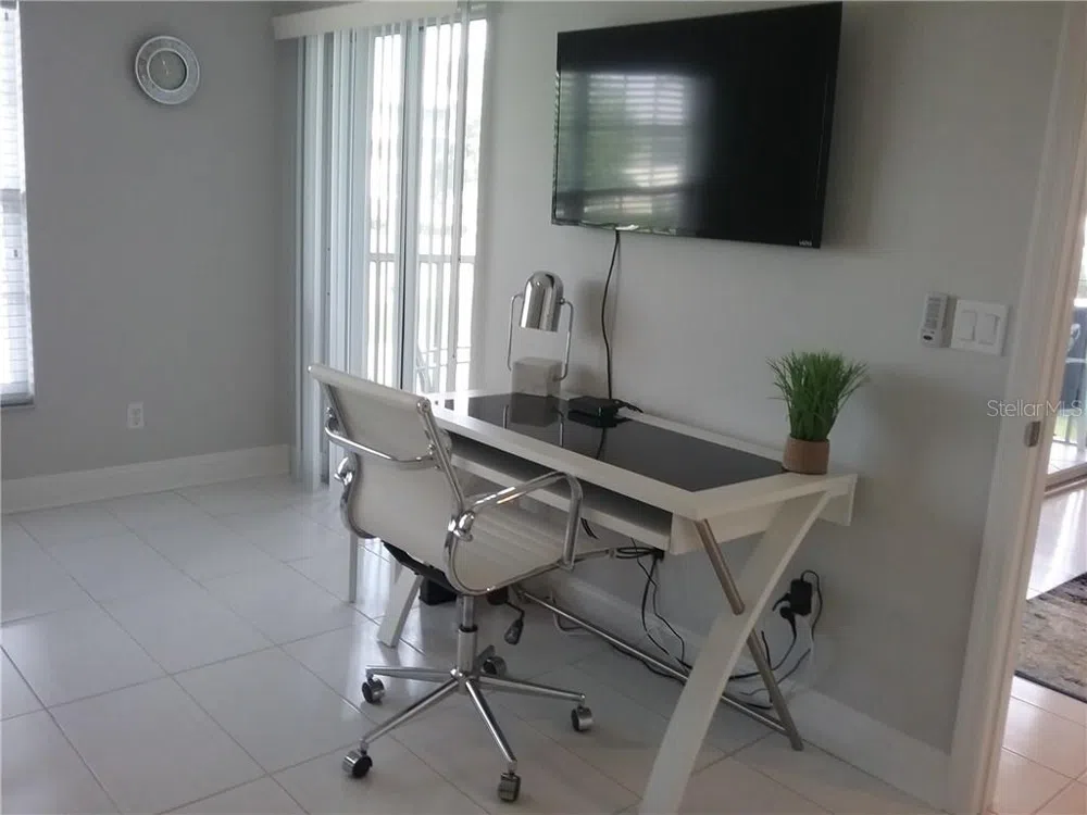 293 HIDDEN BAY DRIVE #203 Osprey, FL 34229