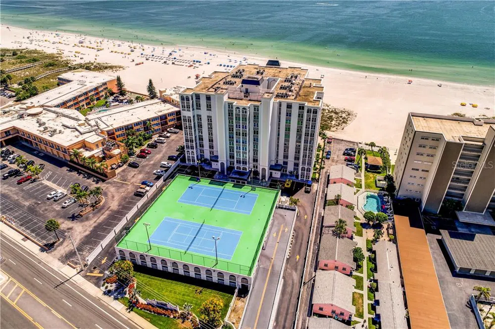 4950 GULF BOULEVARD #304 St Pete Beach, FL 33706