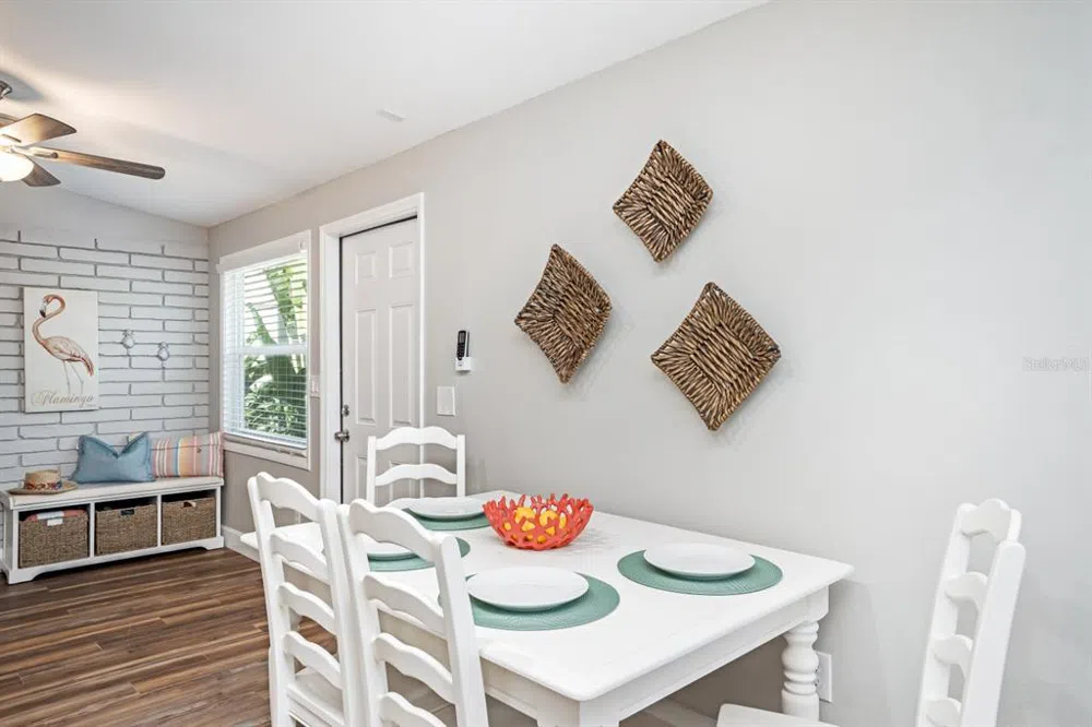 2213 WASON ROAD #1 Sarasota, FL 34231