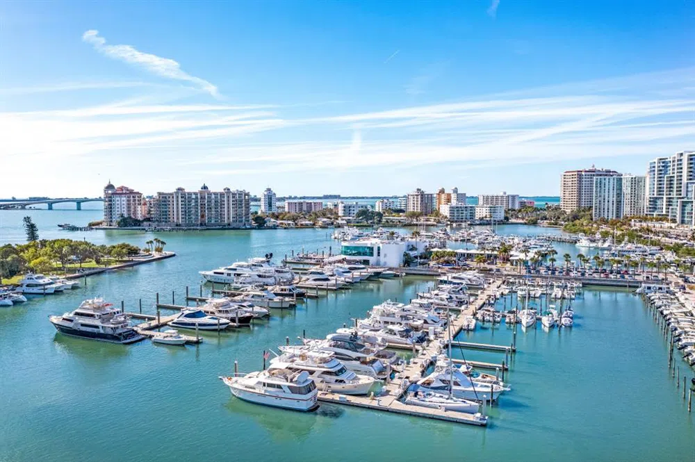 2213 WASON ROAD #1 Sarasota, FL 34231