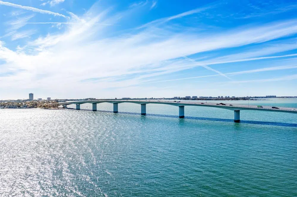 2213 WASON ROAD #1 Sarasota, FL 34231