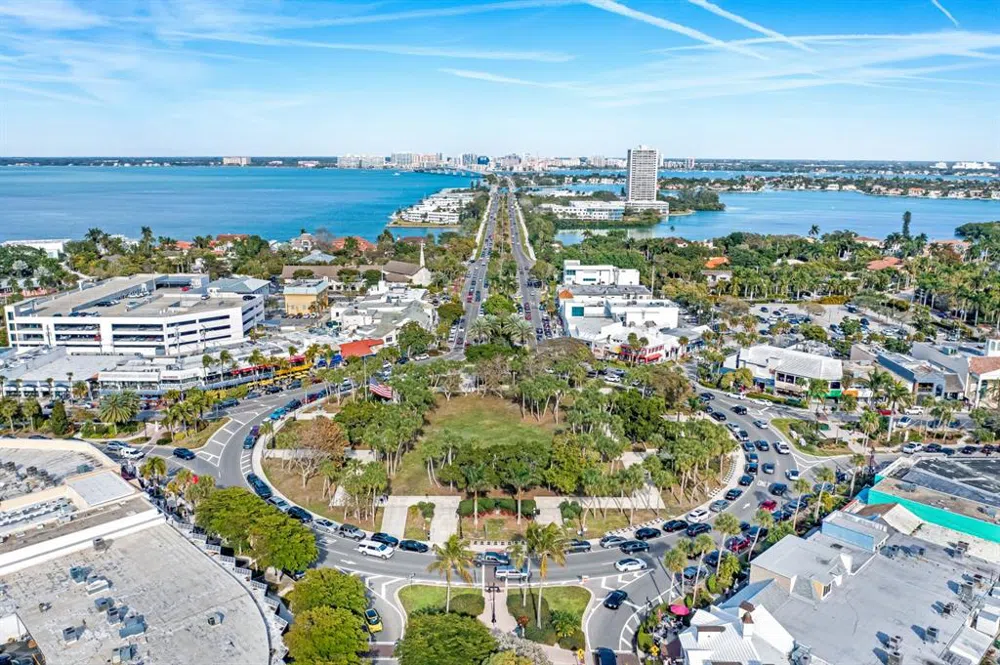 2213 WASON ROAD #1 Sarasota, FL 34231