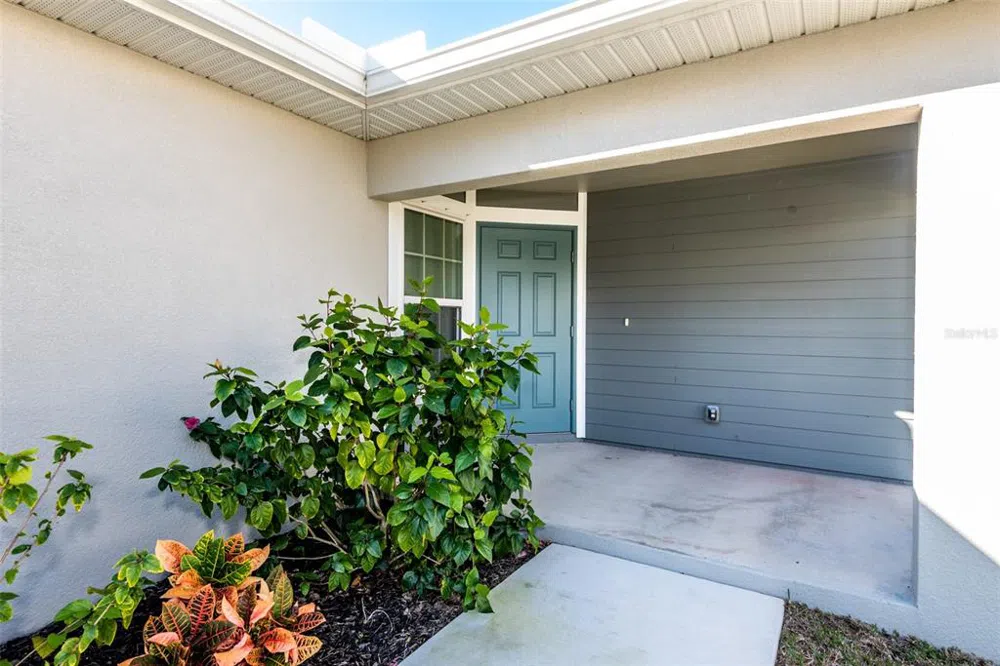219 LEWIS CIRCLE #112 Punta Gorda, FL 33950