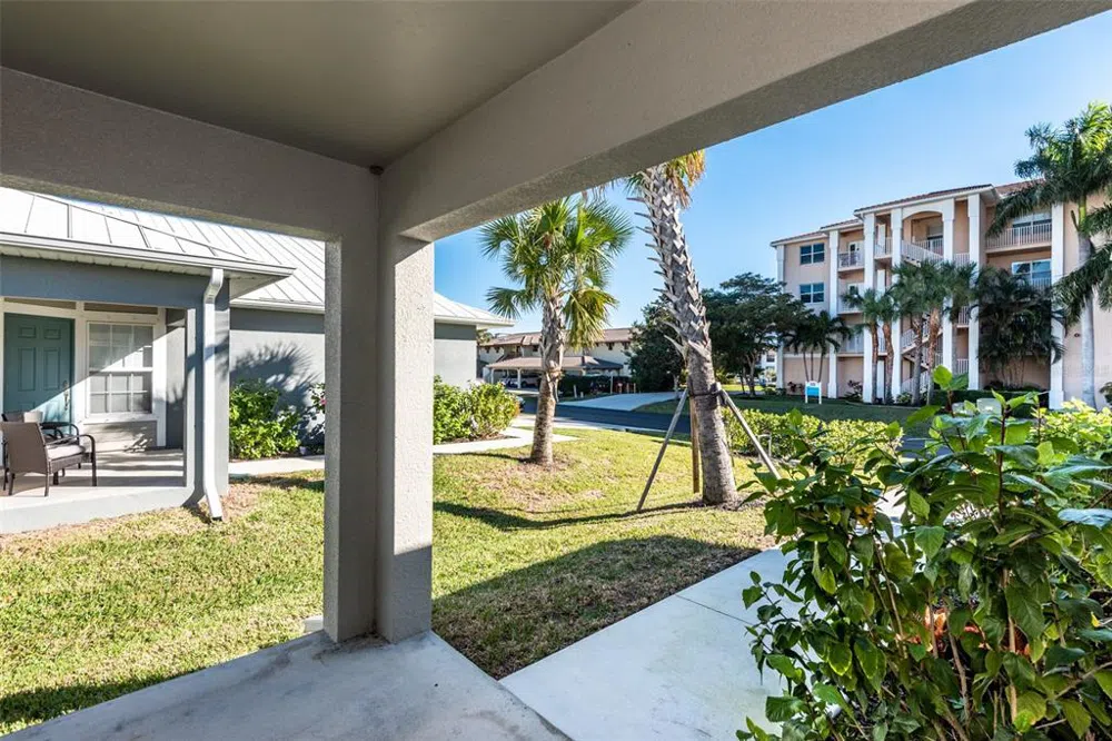 219 LEWIS CIRCLE #112 Punta Gorda, FL 33950