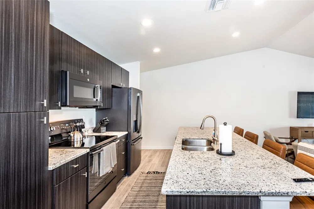 215 LEWIS CIRCLE #112 Punta Gorda, FL 33950
