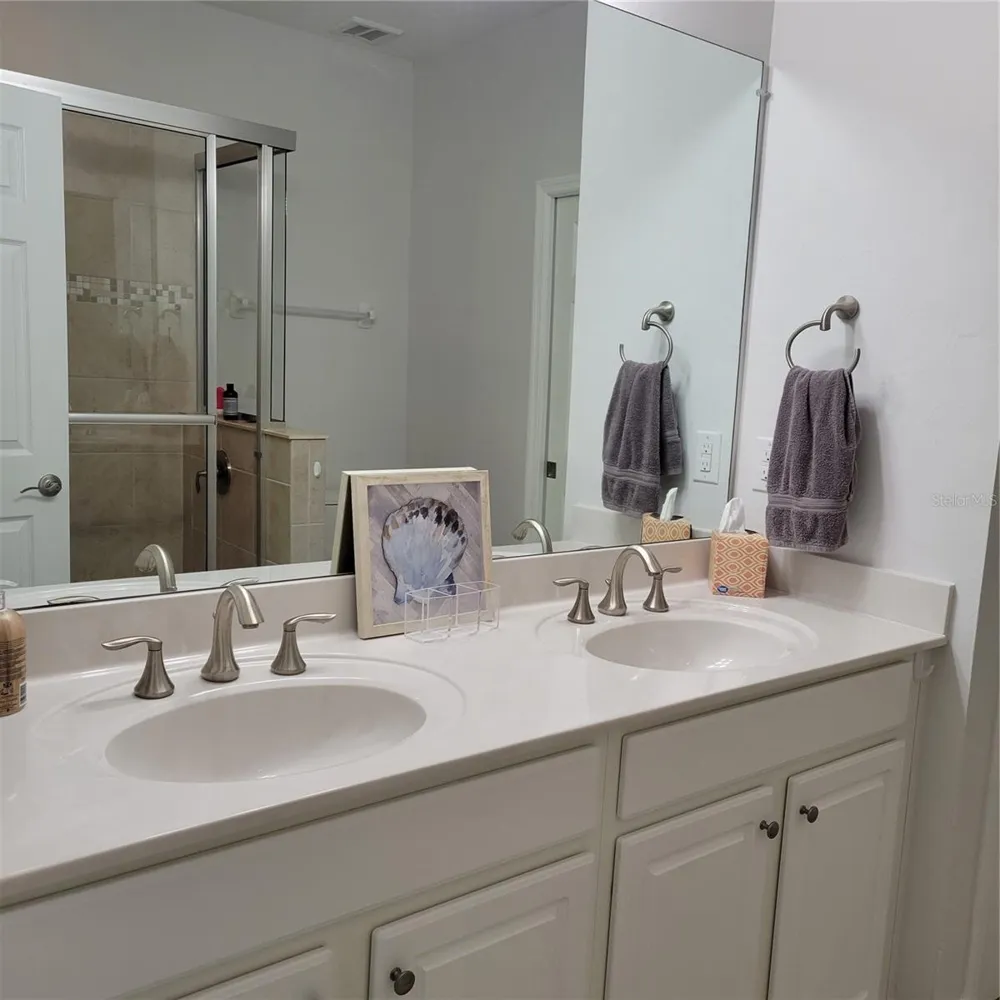 152 NAVIGATION CIRCLE #107 Osprey, FL 34229