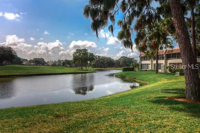 7153 W COUNTRY CLUB DRIVE #146 Sarasota, FL 34243