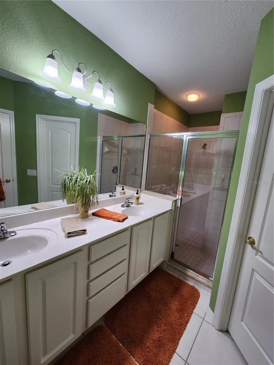 400 RAVINIA CIRCLE #400 Venice, FL 34292