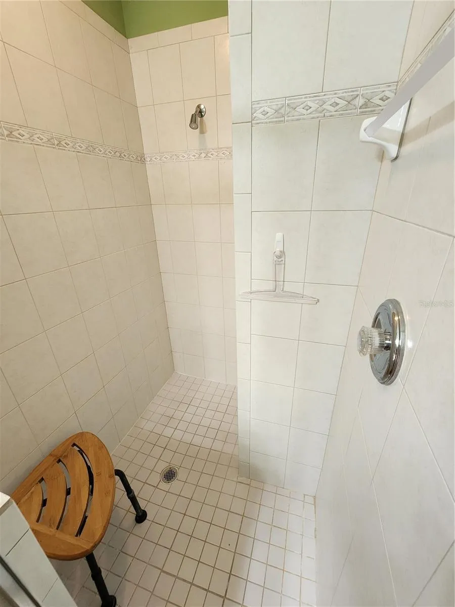 400 RAVINIA CIRCLE #400 Venice, FL 34292
