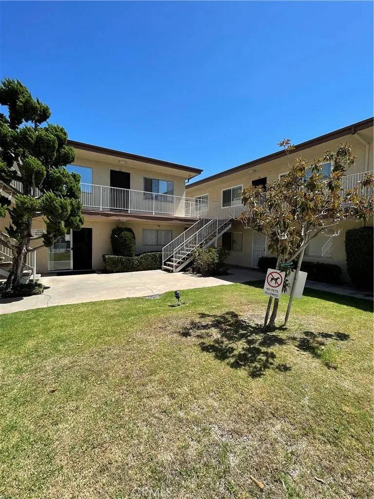 25925 Narbonne Avenue #35 Lomita, CA 90717