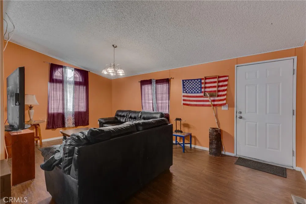 1855 Riverside Dr #264 Ontario, CA 91761
