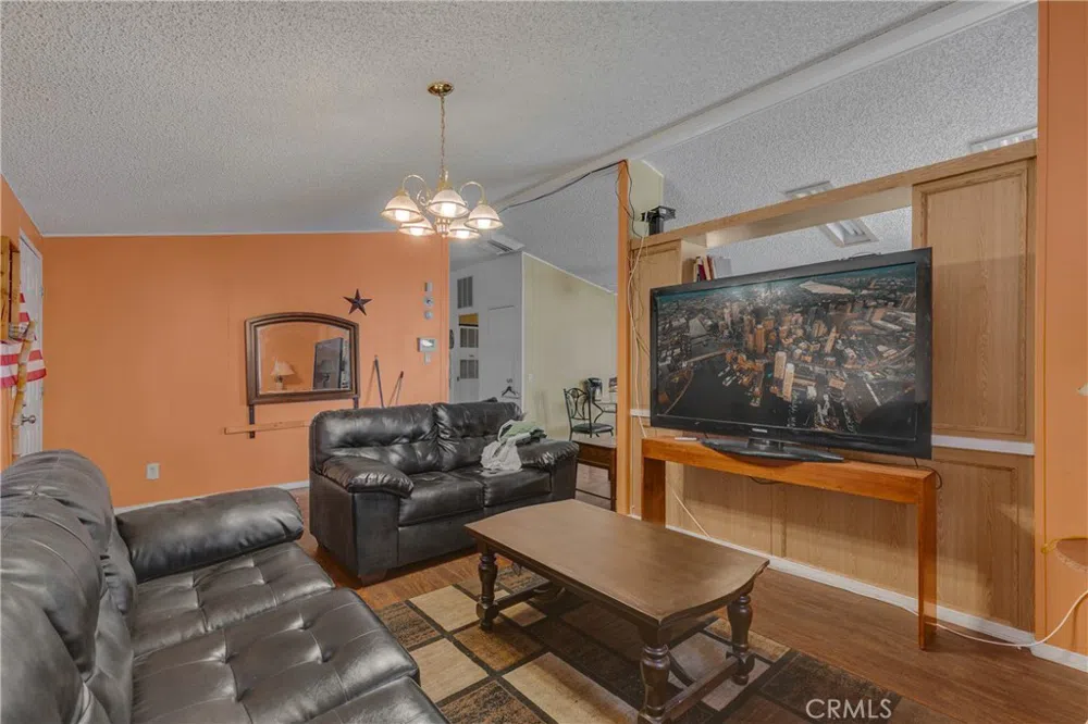 1855 Riverside Dr #264 Ontario, CA 91761
