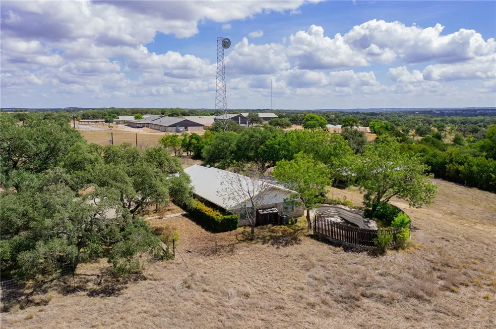 29300 Ranch Road 12 Road Dripping Springs, TX 78620