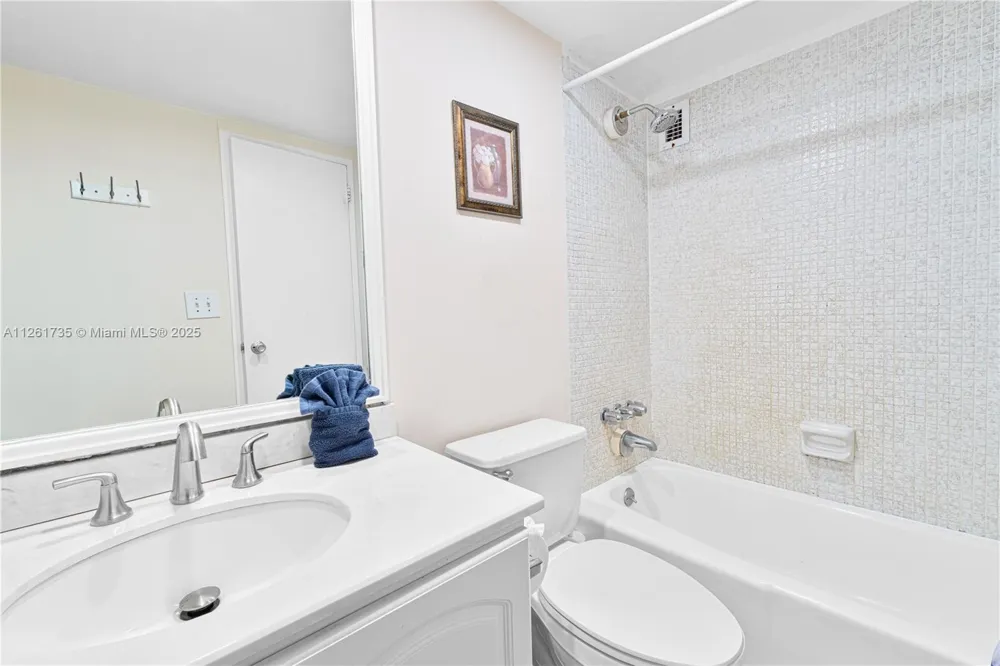 3901 S Ocean Dr #11C Hollywood, FL 33019