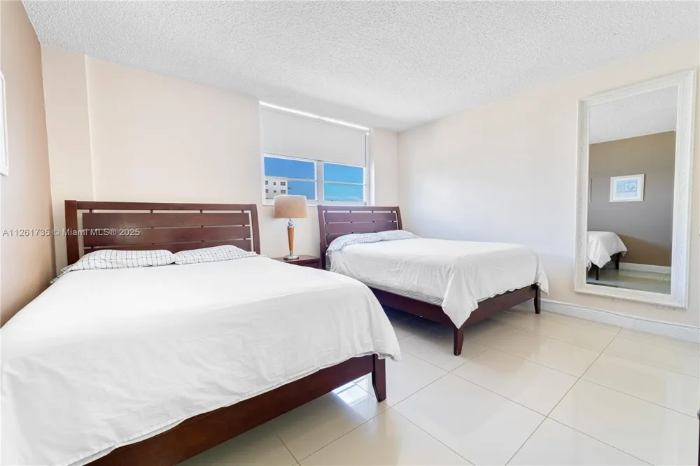 3901 S Ocean Dr #11C Hollywood, FL 33019