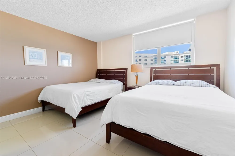 3901 S Ocean Dr #11C Hollywood, FL 33019