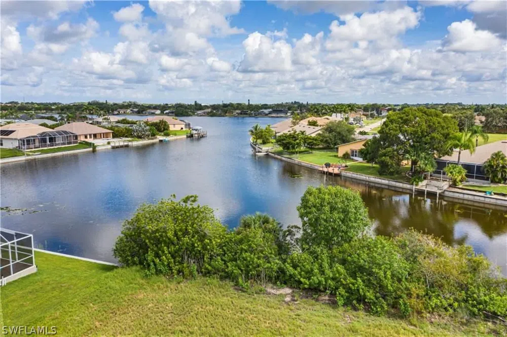 SE 7th Street Cape Coral, FL 33990
