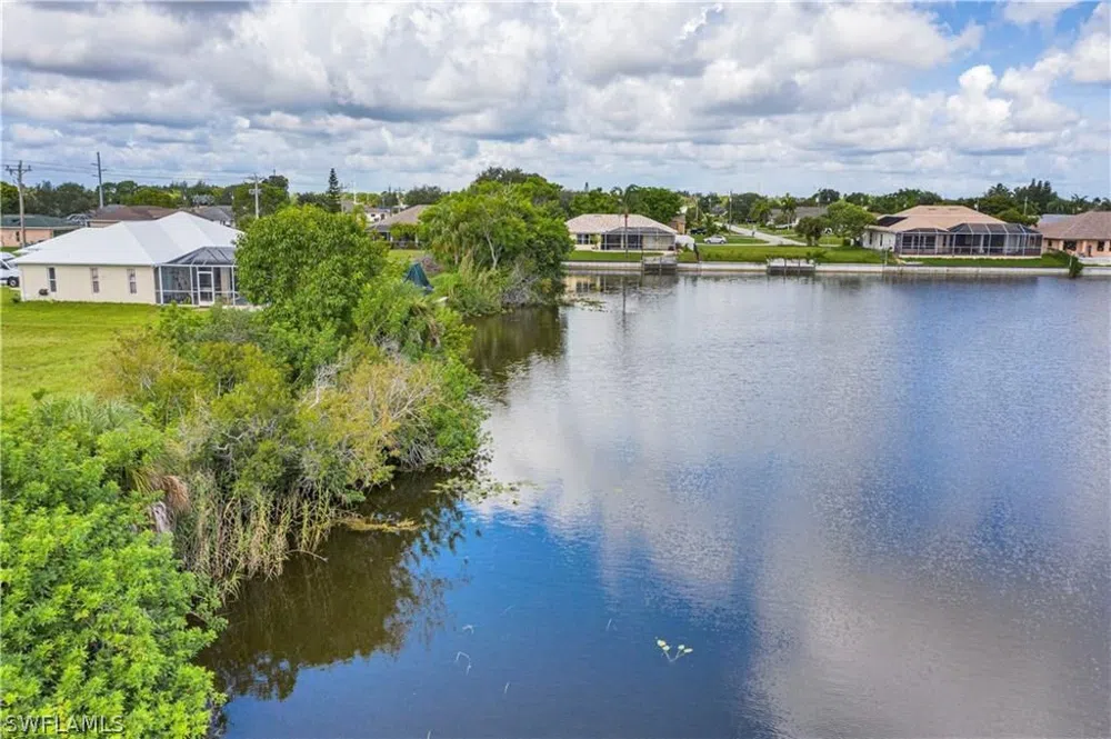 SE 7th Street Cape Coral, FL 33990