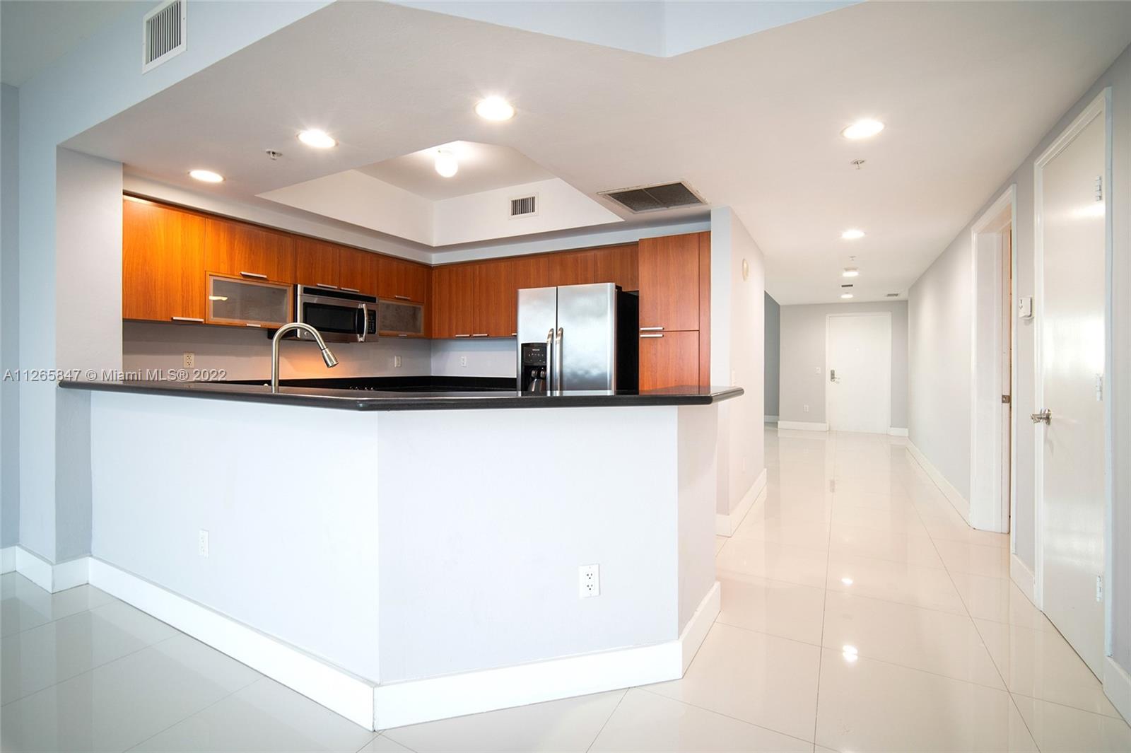 15051 Royal Oaks Ln #1203 North Miami, FL 33181