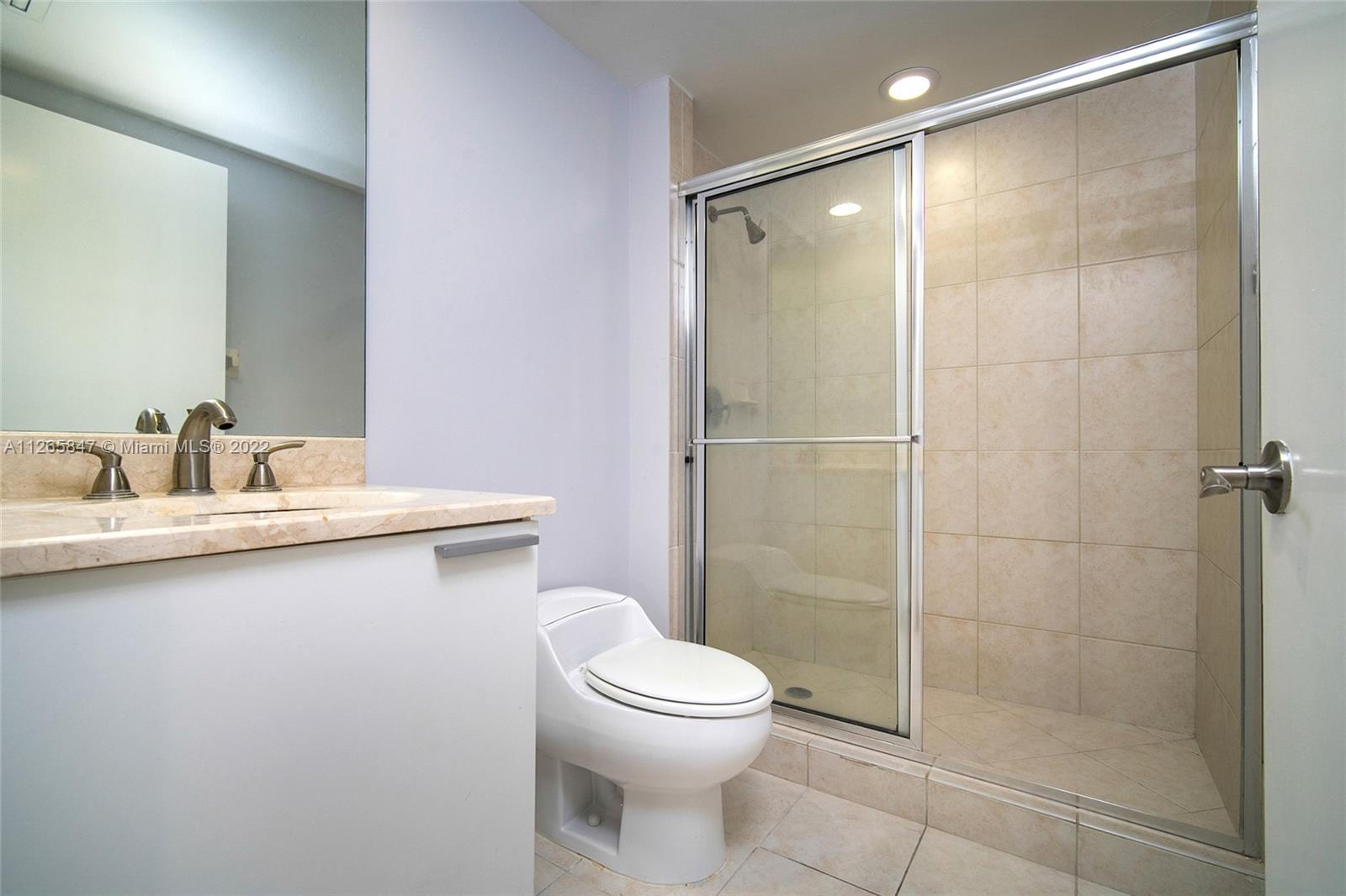 15051 Royal Oaks Ln #1203 North Miami, FL 33181