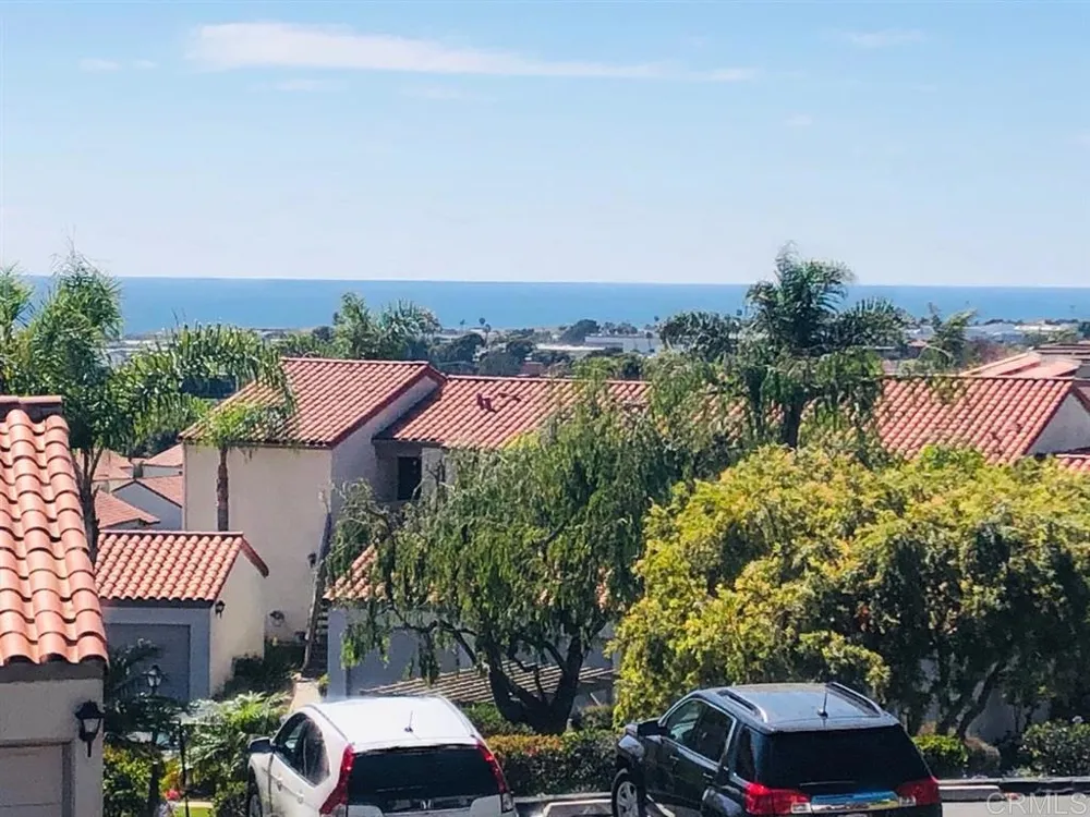 6677 Paseo Del Norte Carlsbad, CA 92011