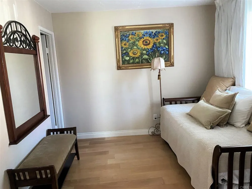 6677 Paseo Del Norte Carlsbad, CA 92011
