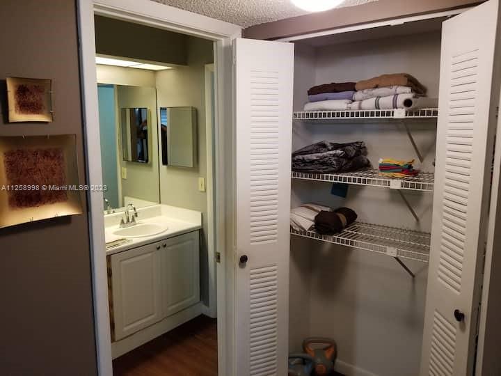 13389 ARBOR POINTE #204 Tampa, FL 33617