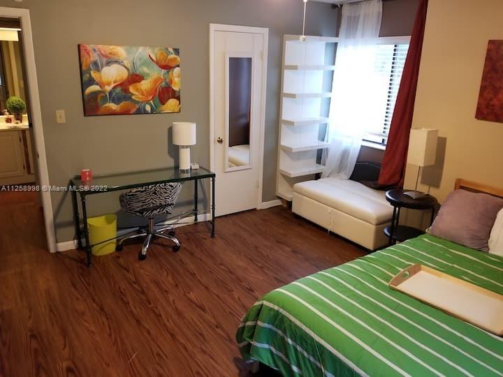 13389 ARBOR POINTE #204 Tampa, FL 33617