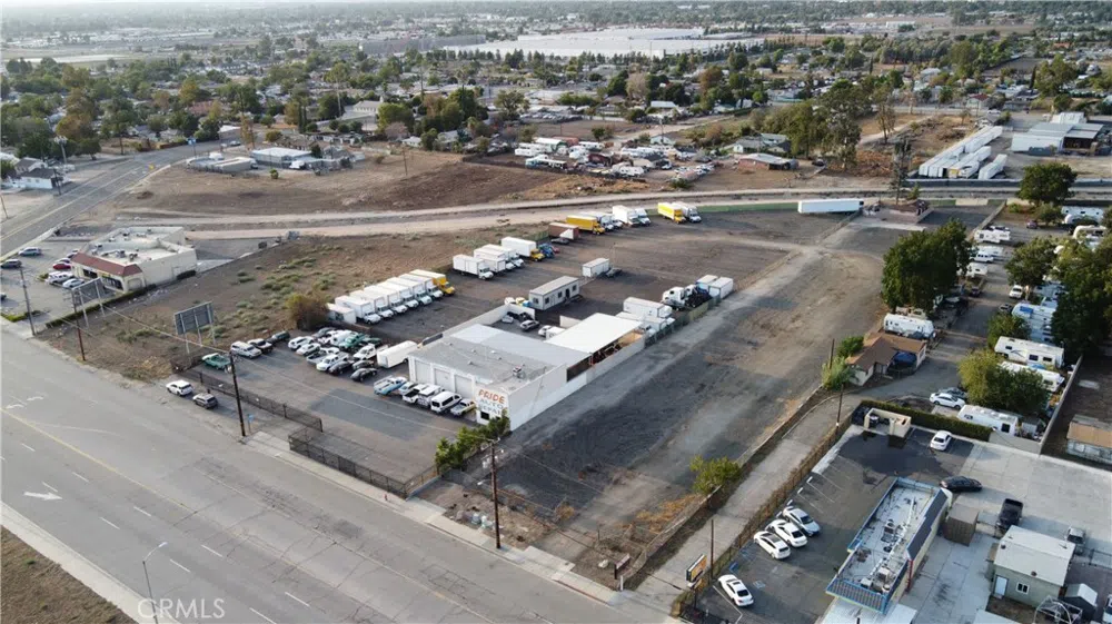 25046 3rd Street San Bernardino, CA 92410