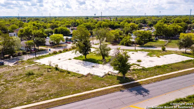 903 Leahy St San Antonio, TX 78221